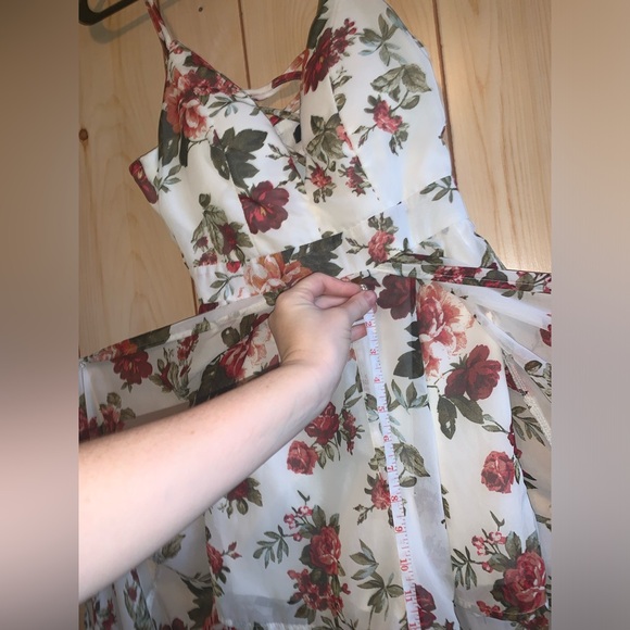 Floral dress/romper small - Picture 5 of 11